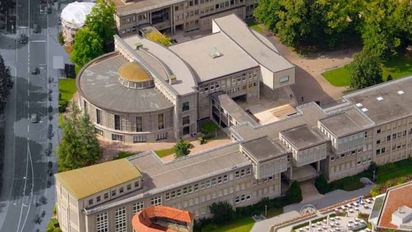 Luftaufnahme der Universität Freibur vom Jahresbericht 2012