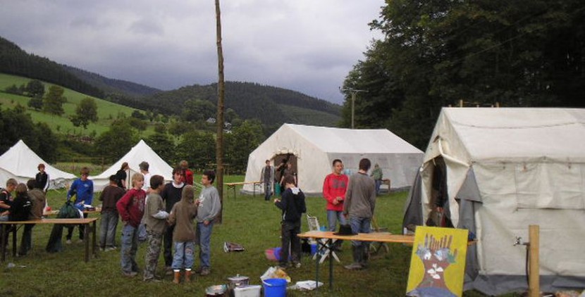 Zeltlager eines Jugendverbands
