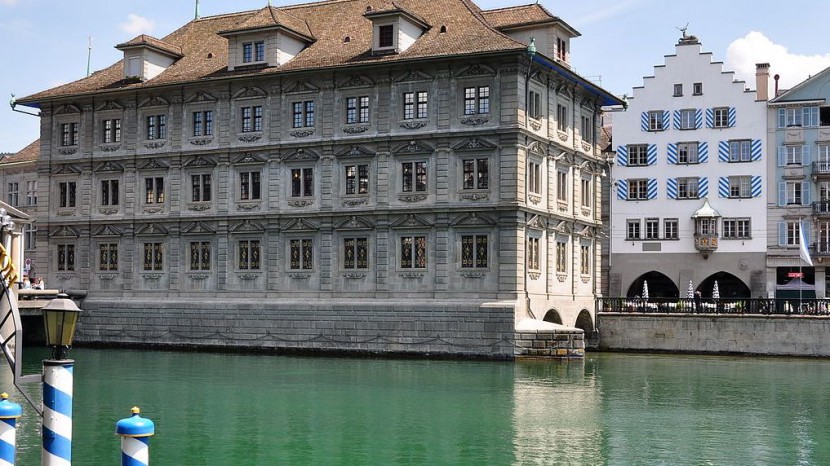Rathaus Zürich: Hier tagt die Synode.
