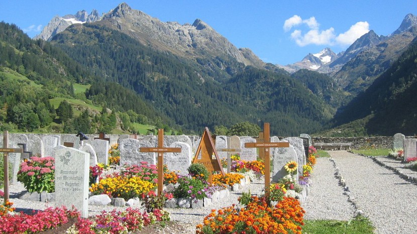 Der Friedhof von Gadmen. Die Kirchgemeinde Gadmen zählt zu den kleinsten im Kanton Bern.