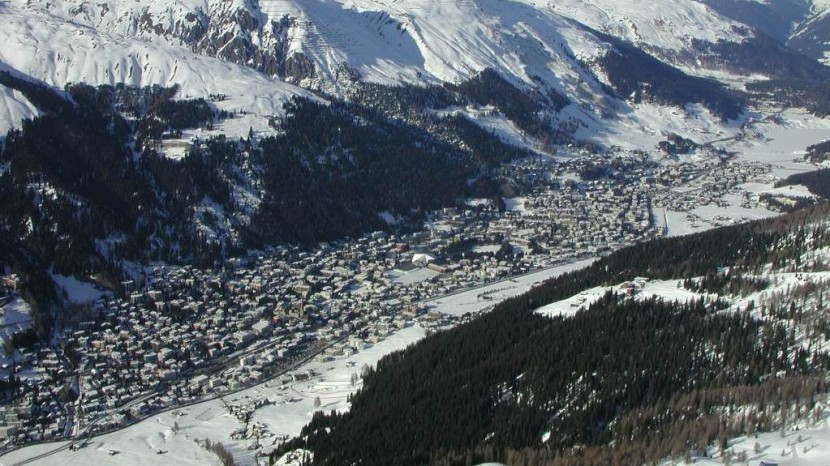 Davos aus der Luft.