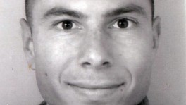 Gamie-Profi Oliver Steffen sitzt längst nicht nur vor dem PC: «Zur Entspannung gehe ich spazieren, meditiere, schaue einen Film oder spiele auch mal ein klassisches Spiel wie Backgammon mit meiner Partnerin.»