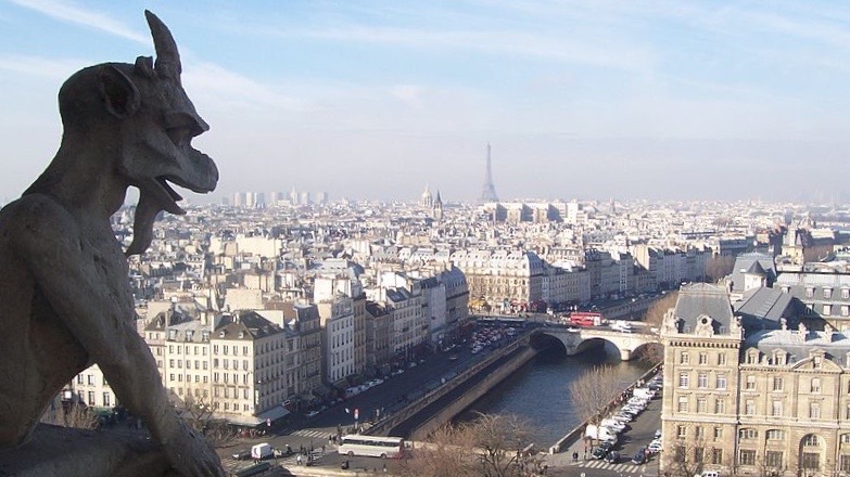 Diese Stadt ist uns sehr nah: Sicht von Notre Dame auf Paris.