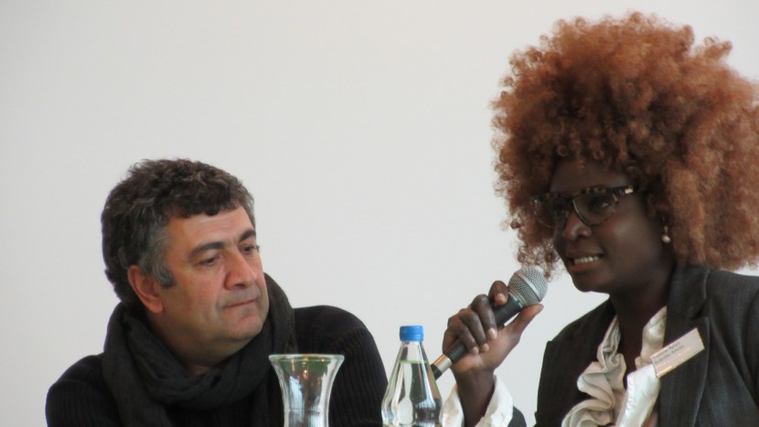 Mano Khalil und Yvonne Apoiyo Brändle-Amolo sind zwei Kulturschaffende, die aus eigener Erfahrung wissen, wie es ist, als Zuwanderte Schweizer zu sein. Und was es braucht, um in der Schweiz Fuss zu fassen.