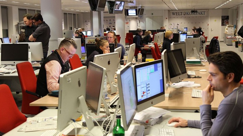 In den Newsrooms grosser Medienhäuser gibt es keine Religionsspezialisten mehr (im Bild der Springer-Newsroom in Berlin).