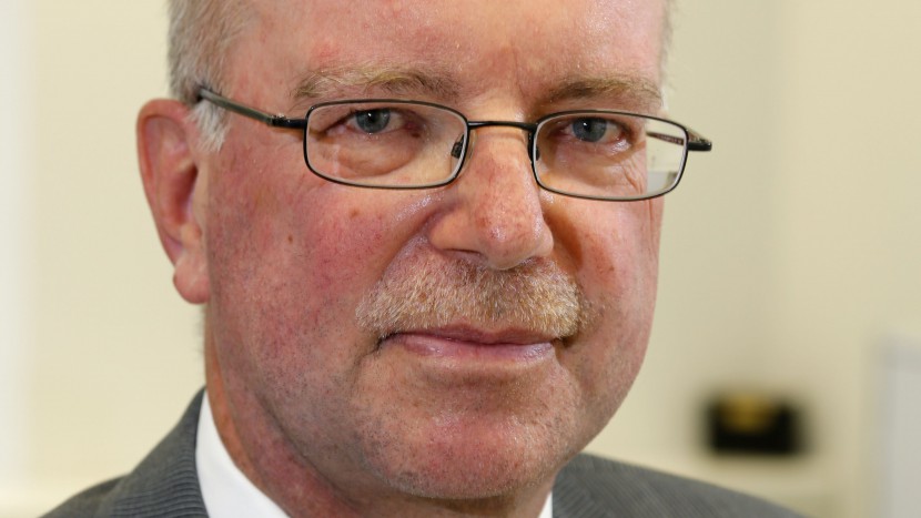 Peter Meier.