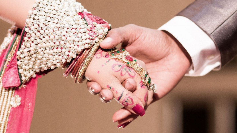 Traditionelle Hochzeit: Zwangsheirat beruht auf traditionellen, patriarchalen und familiären Vorstellungen.