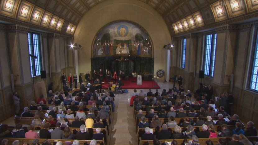 Liveübertragung eines evangelisch-reformierten Gottesdienstes aus der Heiligkreuz-Kirche in St. Gallen.