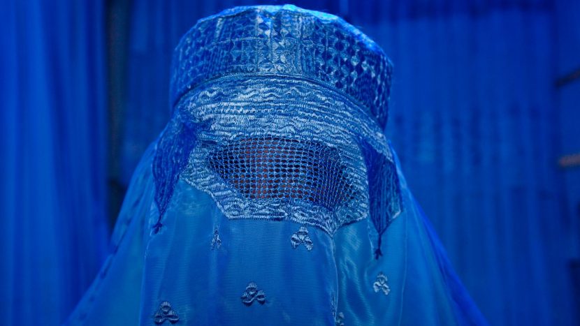 Burkas bleiben im Kanton St. Gallen erlaubt. Sie müssen aber abgelegt werden, wenn Ämter und Behörden dies wünschen.