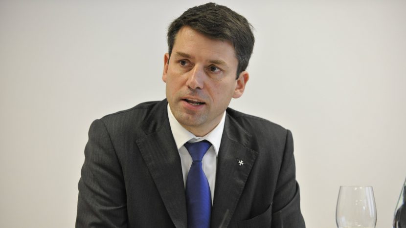 «Wieder wurden unschuldige Menschen Opfer eines blinden Hasses». Gottfried Locher, Präsident des Schweizerischen Evangelischen Kirchenbundes (SEK) und des Schweizerischen Rats der Religionen.