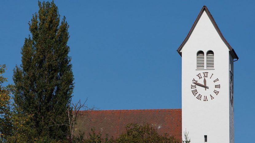In der Aargauer Kirchgemeinde Frick ist es schon fünf vor zwölf: Weil die Kirchenpflege nur noch aus drei Mitgliedern bestand, musste die Aargauer Landeskirche einen Kurator einsetzen.