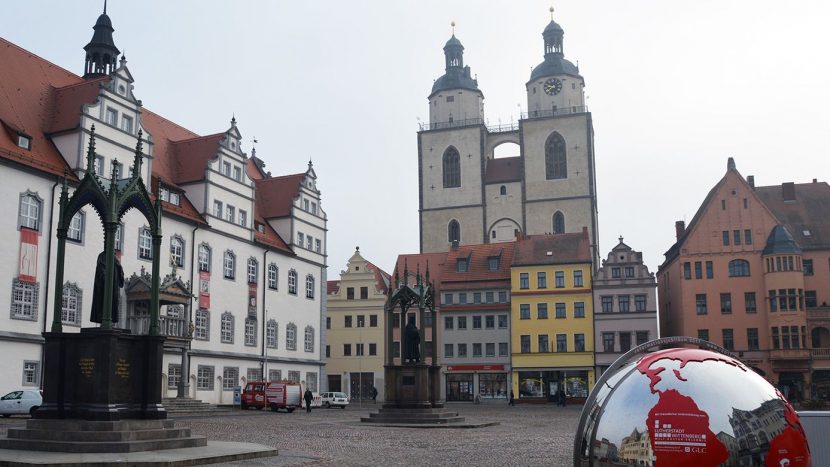 Mit der Unterzeichnung der «Gemeinsamen Erklärung zur Rechtfertigungslehre» in der Stadtkirche Wittenberg legte die Weltgemeinschaft Reformierter Kirchen ein klares Bekenntnis zur Ökumene ab.